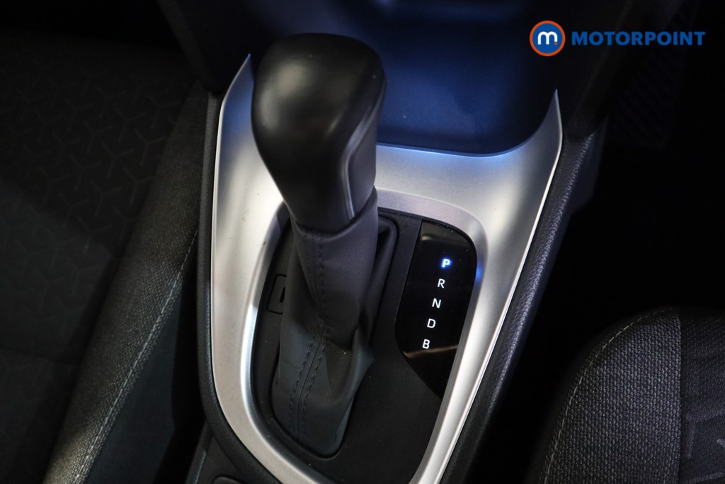 Toyota Yaris Cross Design Automatic Petrol-Electric Hybrid Estate - Stock Number (1616458) - 9th supplementary image