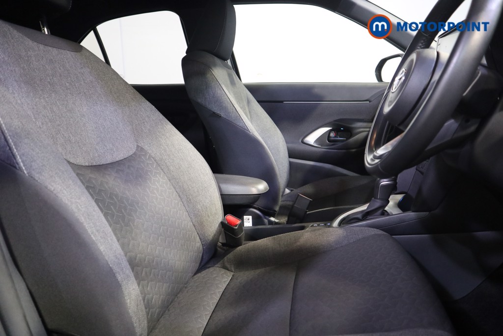 Toyota Yaris Cross Design Automatic Petrol-Electric Hybrid Estate - Stock Number (1616458) - 15th supplementary image