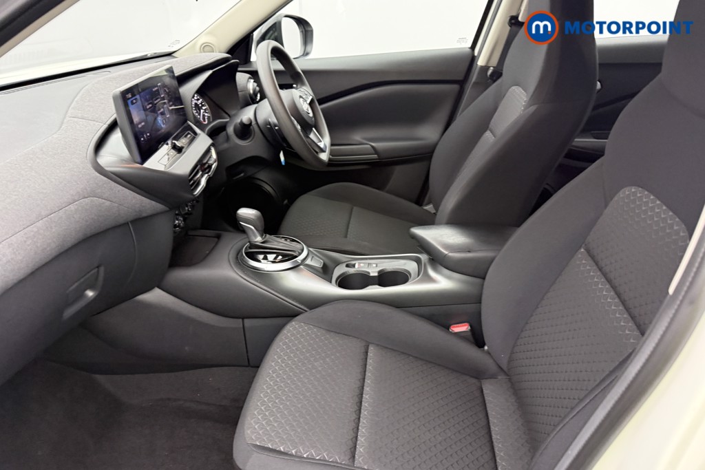 Nissan Juke Acenta Premium Automatic Petrol SUV - Stock Number (1616569) - 17th supplementary image