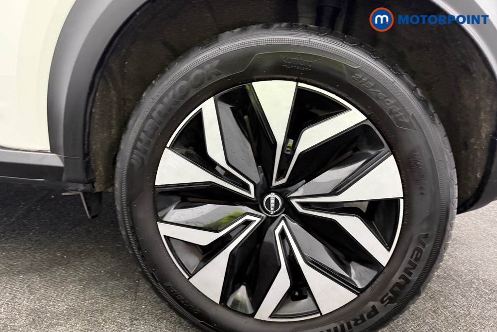 Nissan Juke Acenta Premium Automatic Petrol SUV - Stock Number (1616569) - 25th supplementary image