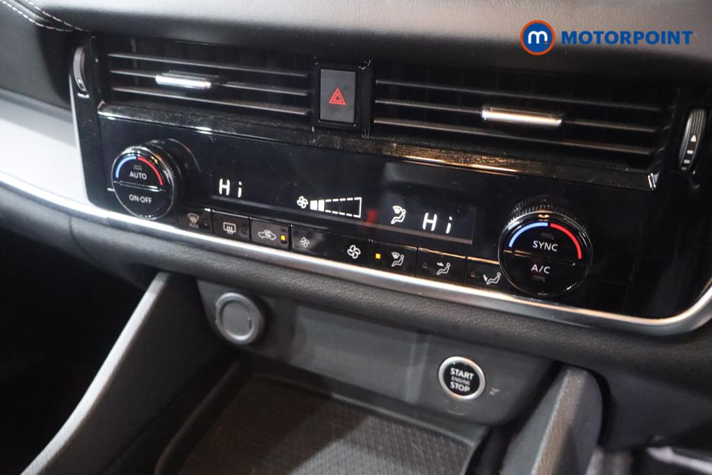 Nissan Qashqai Acenta Premium Automatic Petrol SUV - Stock Number (1616727) - 3rd supplementary image