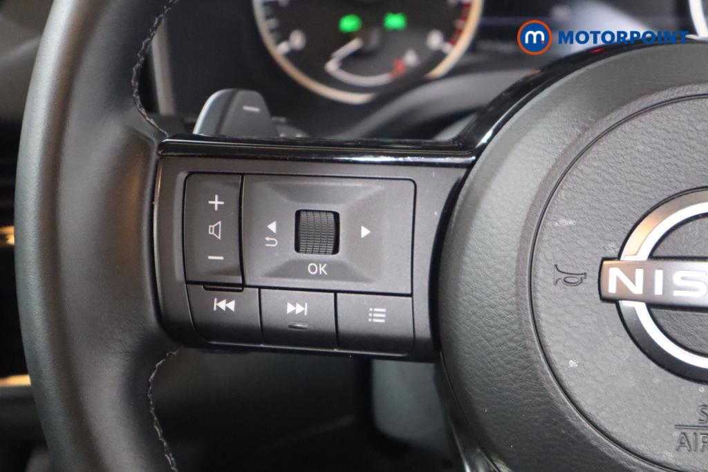 Nissan Qashqai Acenta Premium Automatic Petrol SUV - Stock Number (1616727) - 6th supplementary image