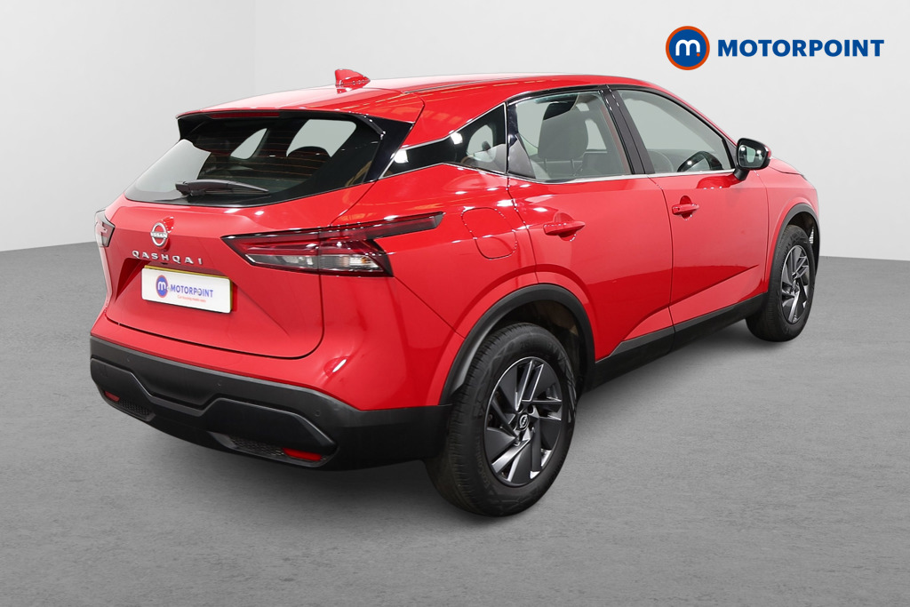 Nissan Qashqai Acenta Premium Automatic Petrol SUV - Stock Number (1616727) - Drivers side rear corner