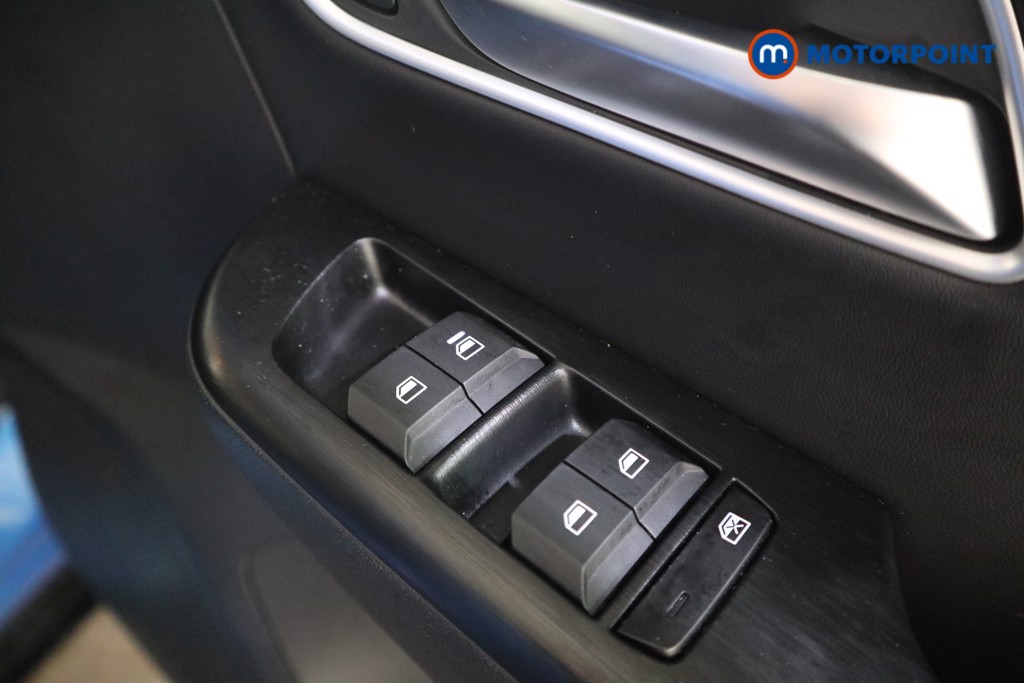 Mg Motor Uk ZS Trophy Automatic Petrol-Electric Hybrid SUV - Stock Number (1617084) - 15th supplementary image