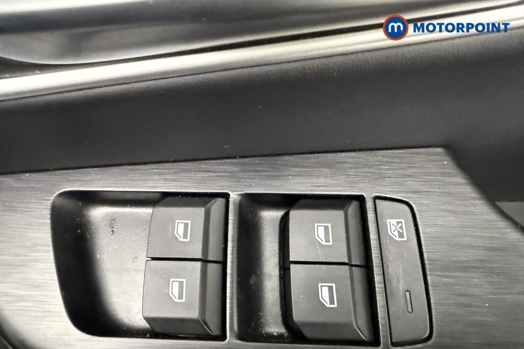 Mg Motor Uk ZS Trophy Automatic Petrol-Electric Hybrid SUV - Stock Number (1617887) - 20th supplementary image