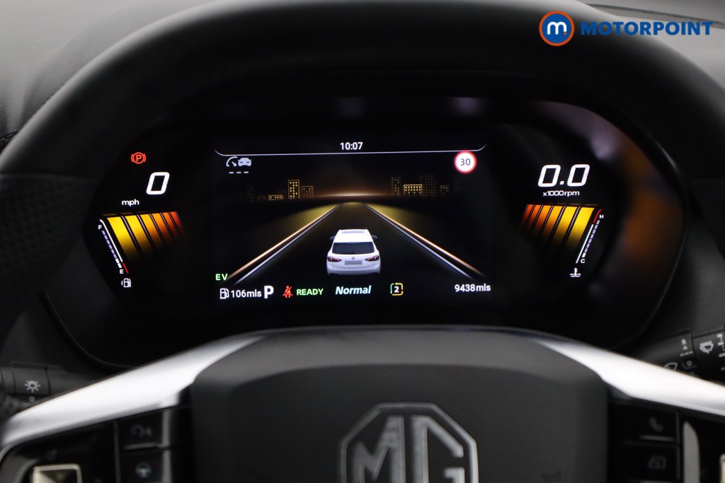 Mg Motor Uk ZS Trophy Automatic Petrol-Electric Hybrid SUV - Stock Number (1617922) - 9th supplementary image
