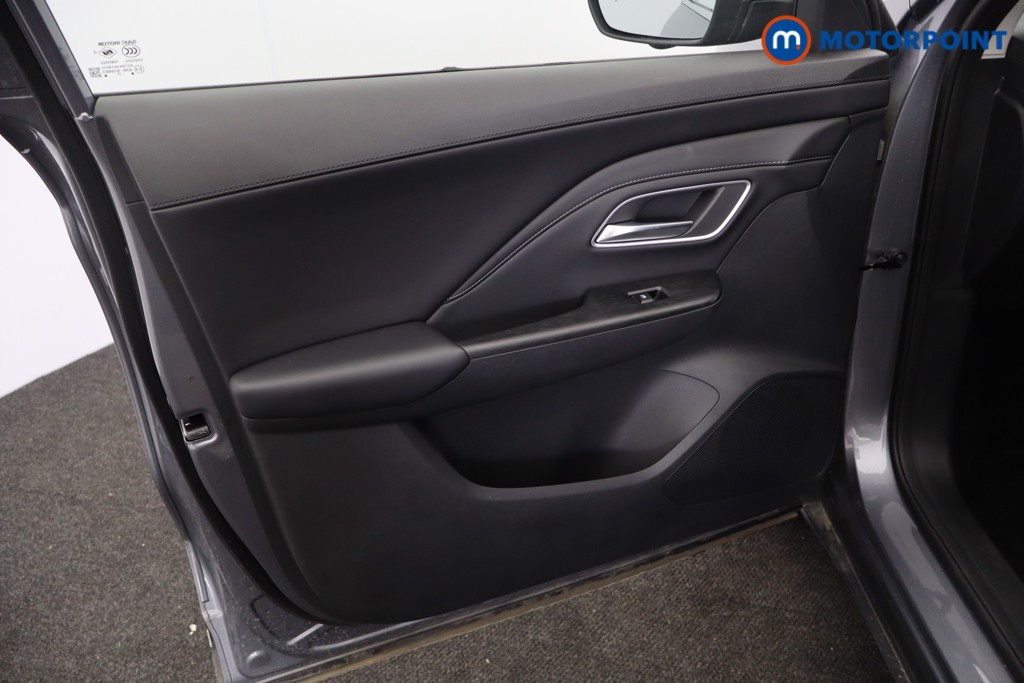 Mg Motor Uk ZS Trophy Automatic Petrol-Electric Hybrid SUV - Stock Number (1617922) - 22nd supplementary image