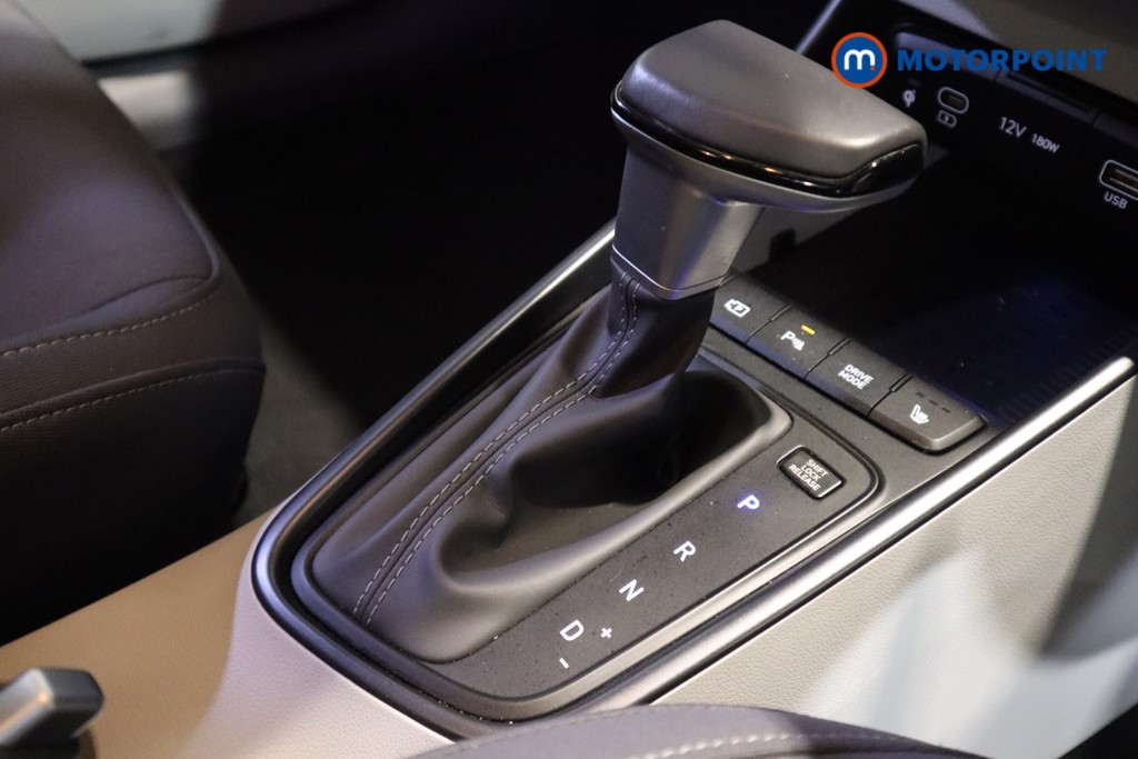 Hyundai Bayon Ultimate Automatic Petrol SUV - Stock Number (1618034) - 5th supplementary image