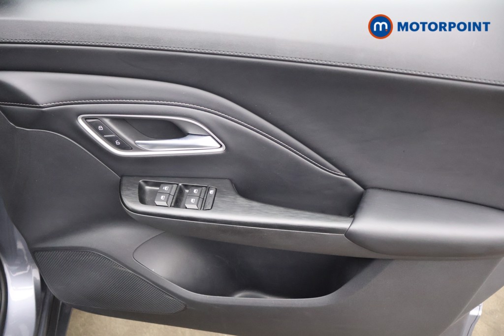 Mg Motor Uk ZS Trophy Automatic Petrol-Electric Hybrid SUV - Stock Number (1618169) - 11th supplementary image