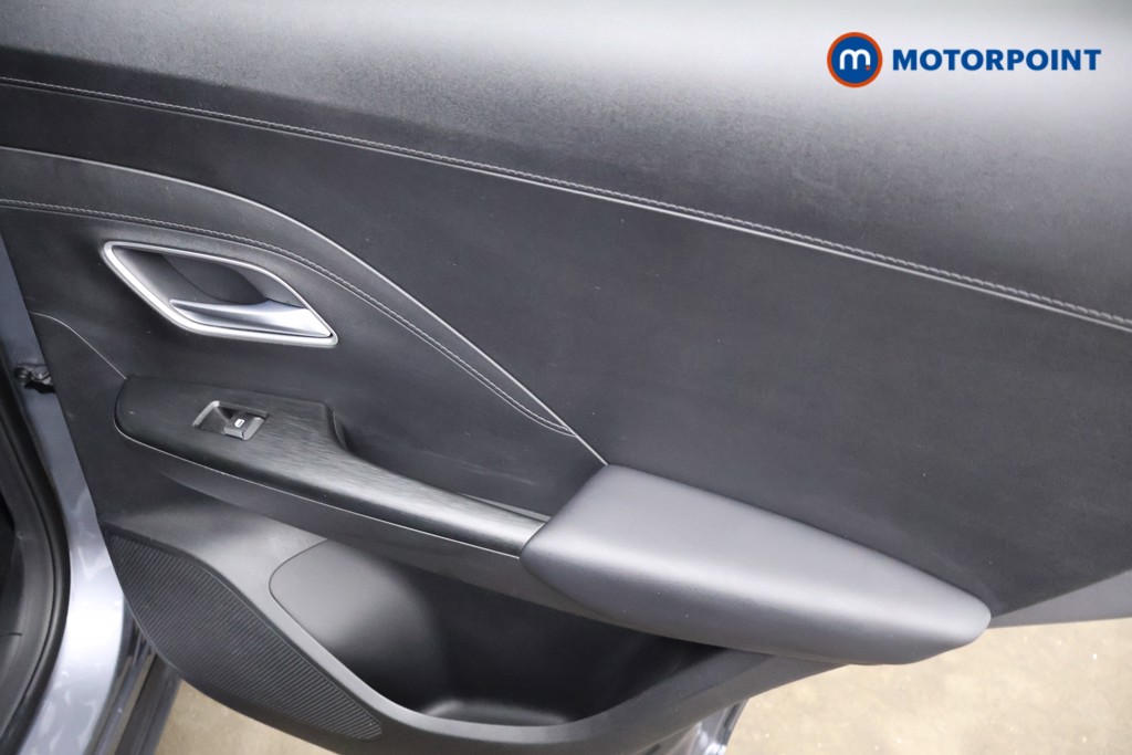 Mg Motor Uk ZS Trophy Automatic Petrol-Electric Hybrid SUV - Stock Number (1618169) - 16th supplementary image