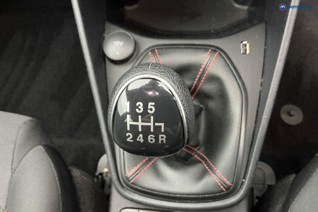 Ford Fiesta St-Line Edition Manual Petrol Hatchback - Stock Number (1619940) - 18th supplementary image