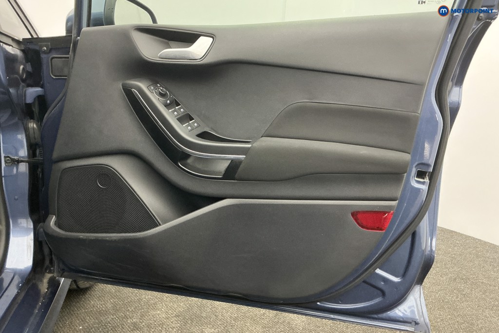 Ford Fiesta St-Line Edition Manual Petrol Hatchback - Stock Number (1619940) - 27th supplementary image