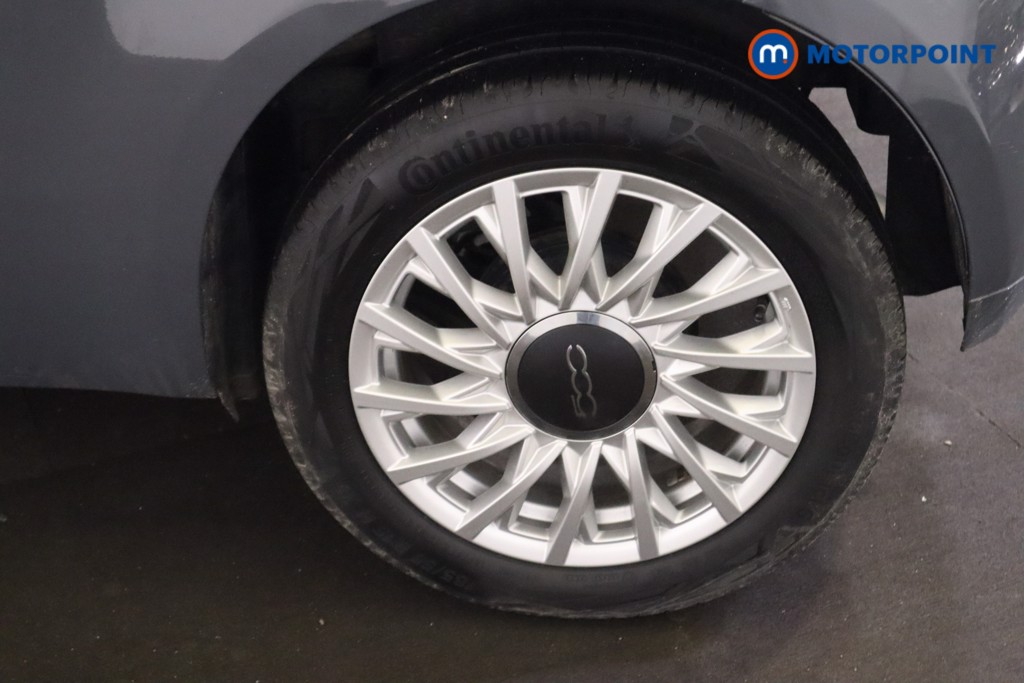 Fiat 500 Dolcevita Manual Petrol Hatchback - Stock Number (1620189) - 9th supplementary image