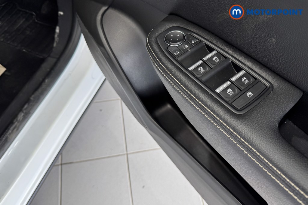 Renault Arkana Techno Automatic Petrol-Electric Hybrid SUV - Stock Number (1620764) - 8th supplementary image