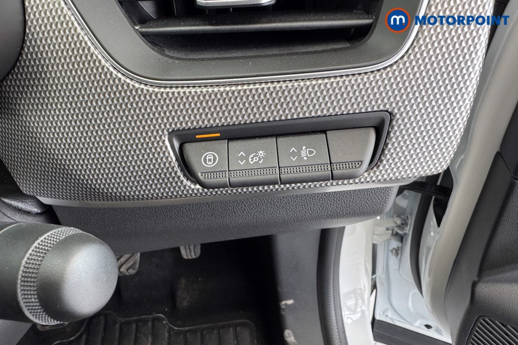 Renault Arkana Techno Automatic Petrol-Electric Hybrid SUV - Stock Number (1620764) - 9th supplementary image