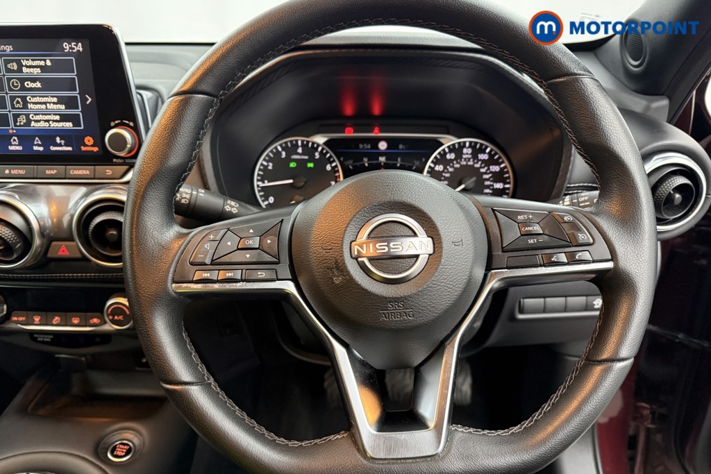 Nissan Juke N-Connecta Manual Petrol SUV - Stock Number (1620913) - 2nd supplementary image