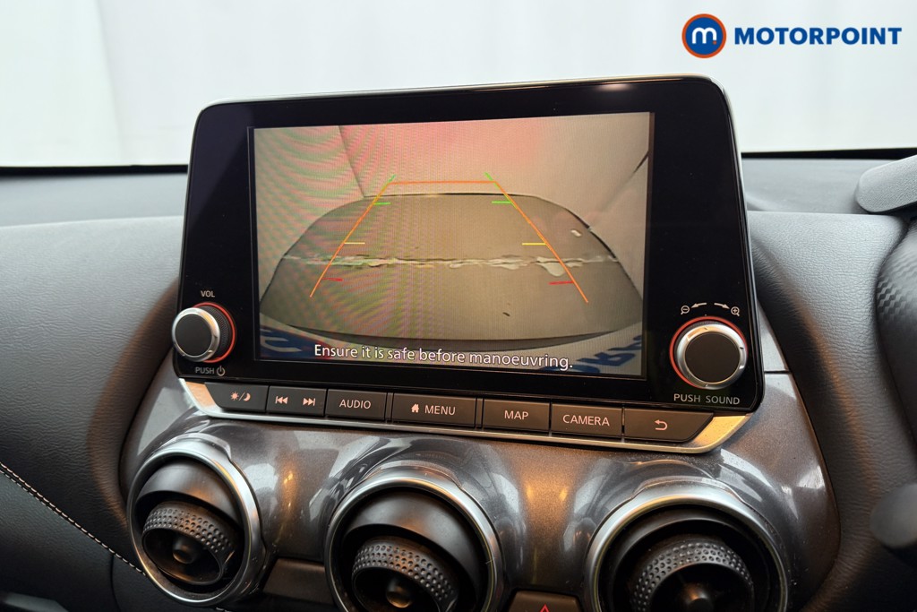 Nissan Juke N-Connecta Manual Petrol SUV - Stock Number (1620913) - 10th supplementary image