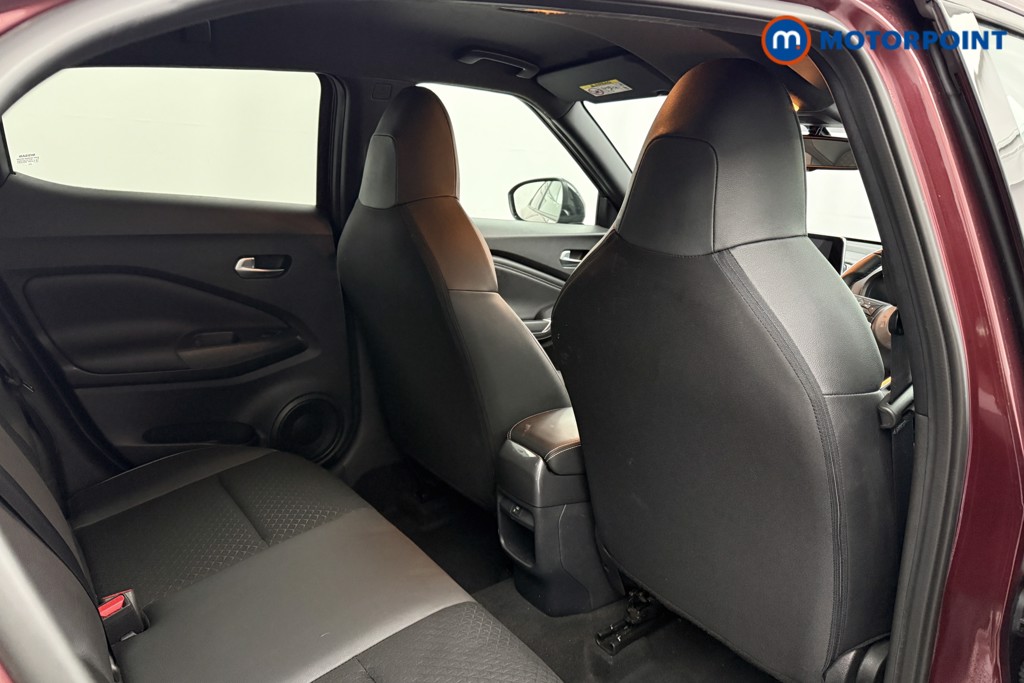 Nissan Juke N-Connecta Manual Petrol SUV - Stock Number (1620913) - 18th supplementary image