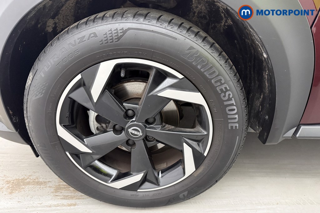 Nissan Juke N-Connecta Manual Petrol SUV - Stock Number (1620913) - 25th supplementary image