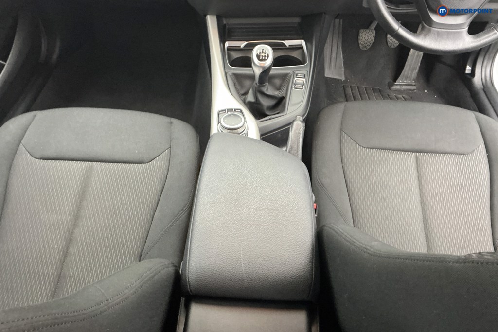 BMW 1 Series Se Business Manual Petrol Hatchback - Stock Number (1620960) - 12th supplementary image