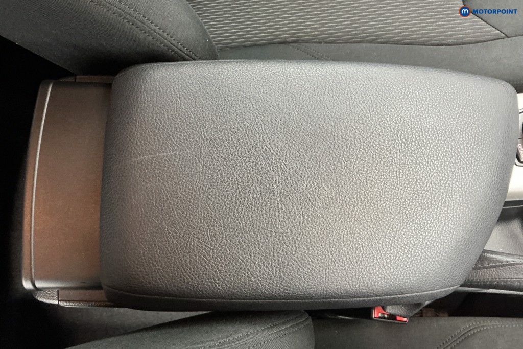 BMW 1 Series Se Business Manual Petrol Hatchback - Stock Number (1620960) - 16th supplementary image