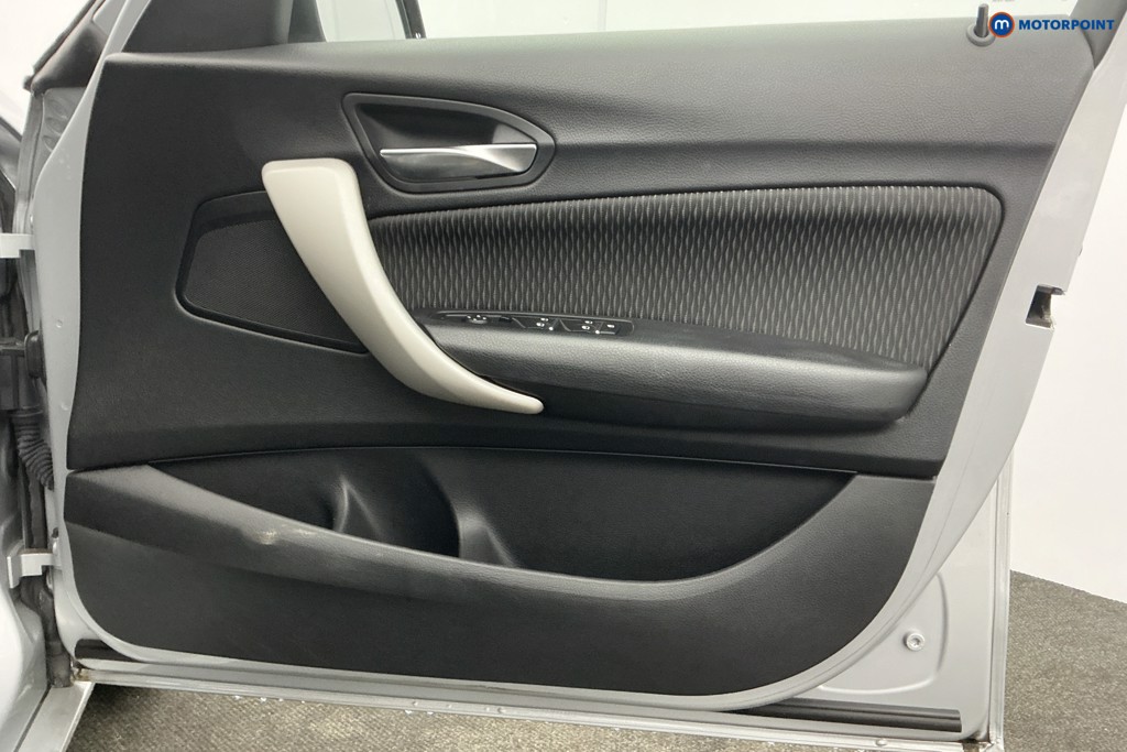 BMW 1 Series Se Business Manual Petrol Hatchback - Stock Number (1620960) - 27th supplementary image
