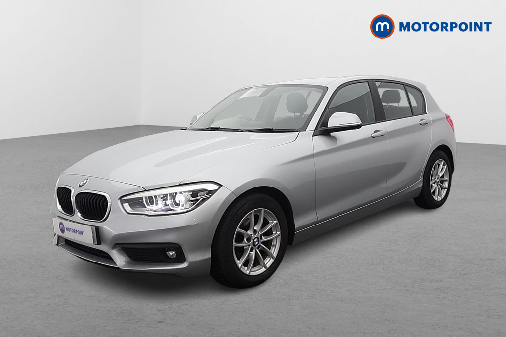 BMW 1 Series Se Business Manual Petrol Hatchback - Stock Number (1620960) - Passenger side front corner