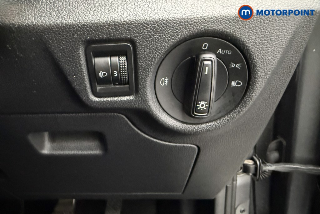 Skoda Kamiq Se Drive Manual Petrol SUV - Stock Number (1620972) - 7th supplementary image