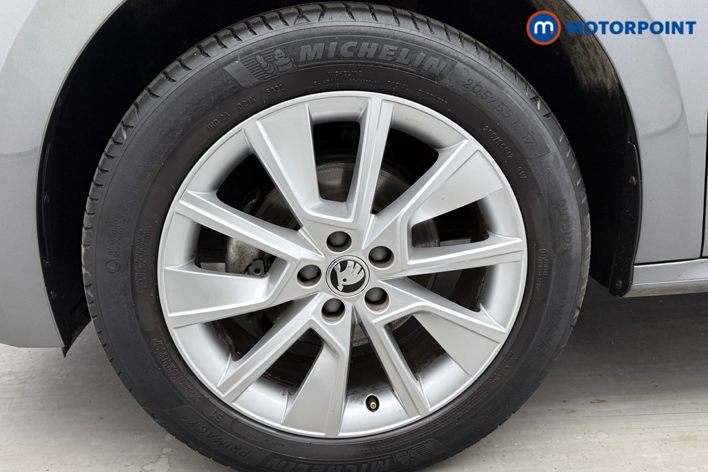 Skoda Kamiq Se Drive Manual Petrol SUV - Stock Number (1620972) - 26th supplementary image