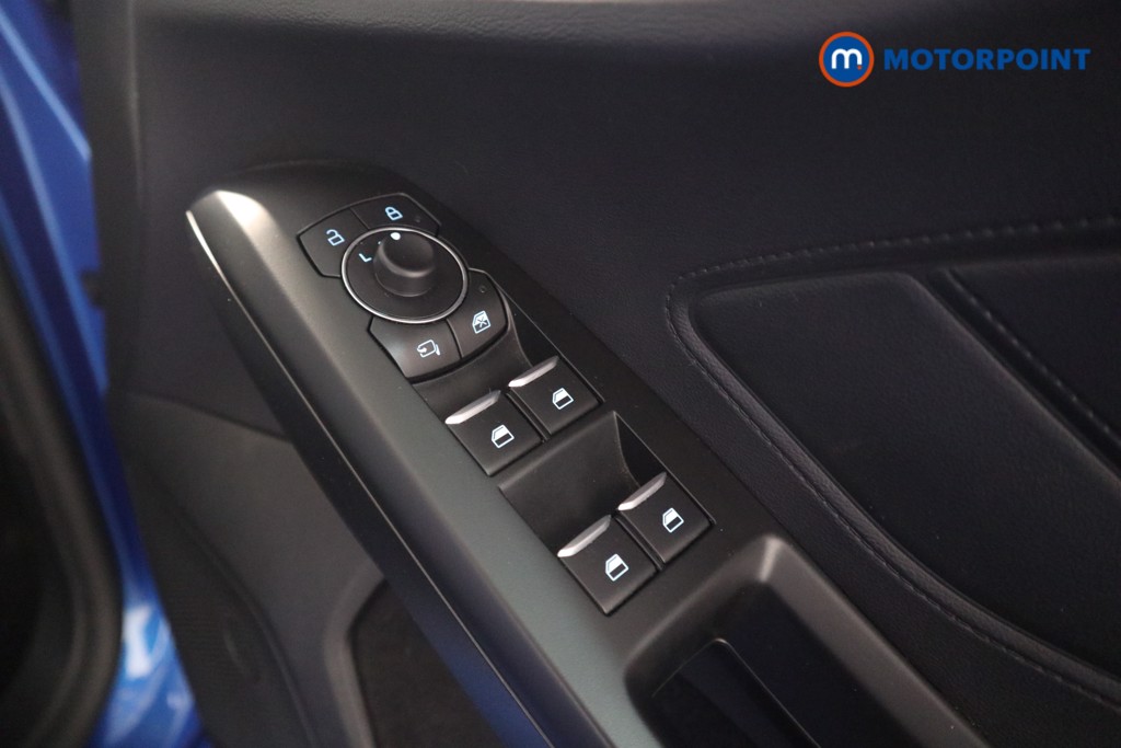 Ford Focus St-Line Manual Petrol Hatchback - Stock Number (1621600) - 11th supplementary image