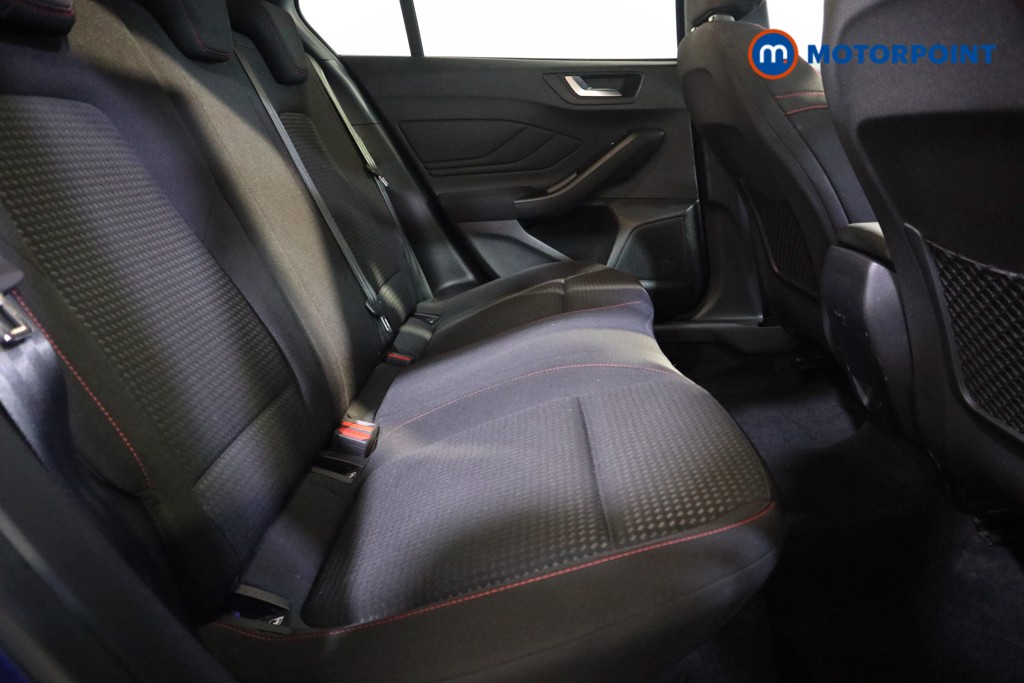 Ford Focus St-Line Manual Petrol Hatchback - Stock Number (1621600) - 14th supplementary image