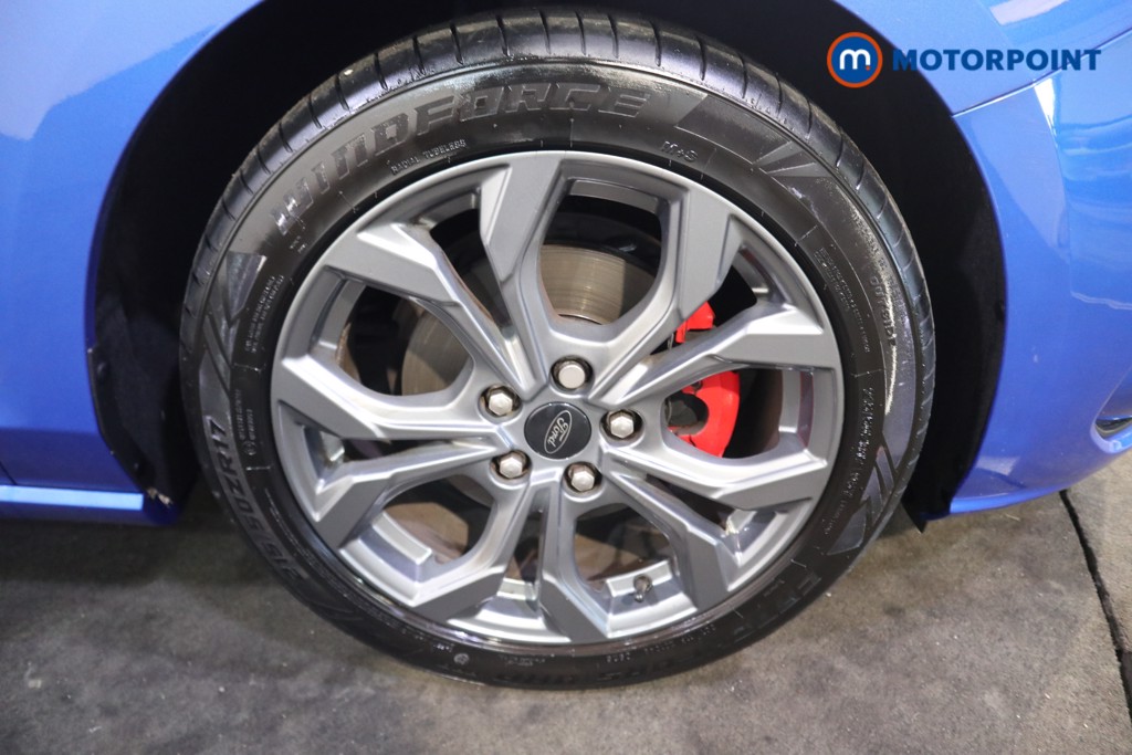 Ford Focus St-Line Manual Petrol Hatchback - Stock Number (1621600) - 20th supplementary image