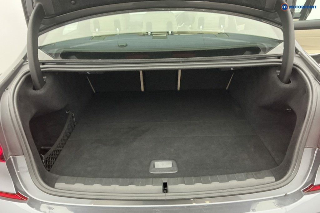 BMW 3 Series M Sport Automatic Petrol Plug-In Hybrid Saloon - Stock Number (1621773) - 3rd supplementary image