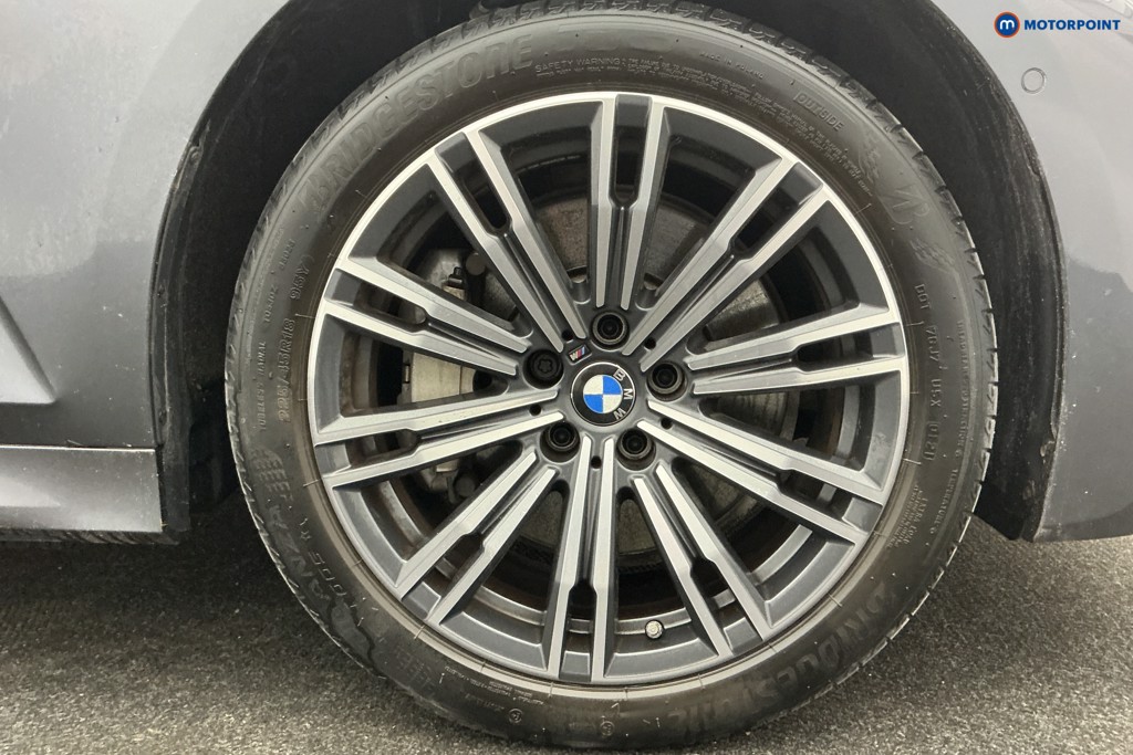 BMW 3 Series M Sport Automatic Petrol Plug-In Hybrid Saloon - Stock Number (1621773) - 41st supplementary image