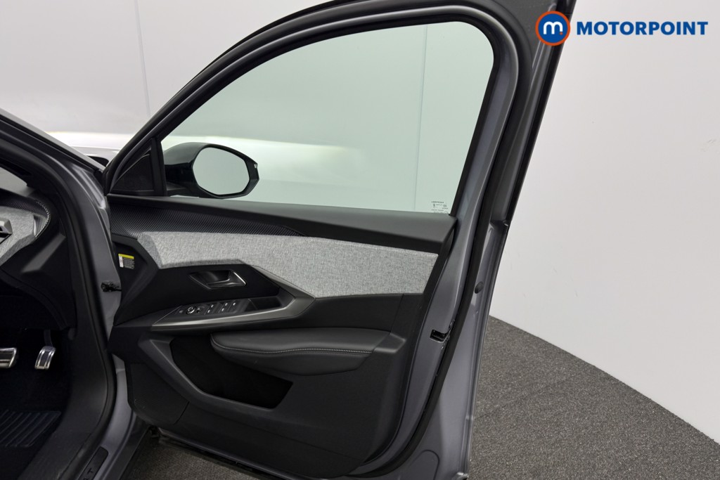 Peugeot 3008 GT Automatic Petrol SUV - Stock Number (1622610) - 13th supplementary image