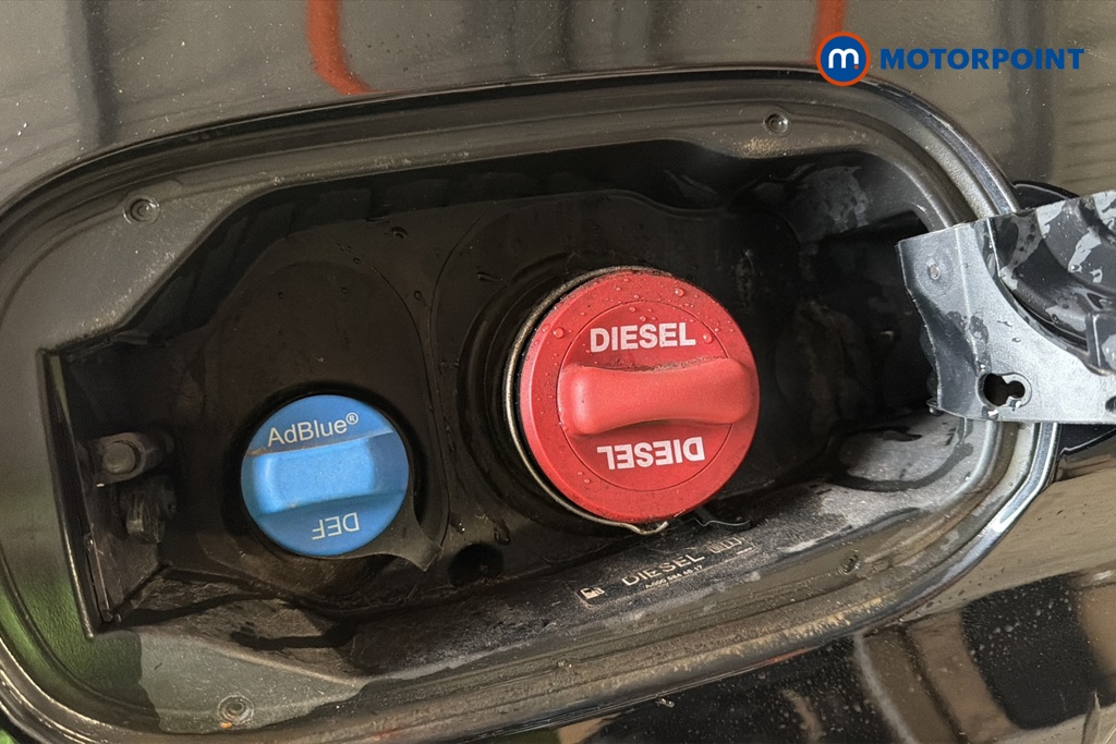 Mercedes-Benz C Class Amg Line Automatic Diesel Coupe - Stock Number (1622709) - 41st supplementary image