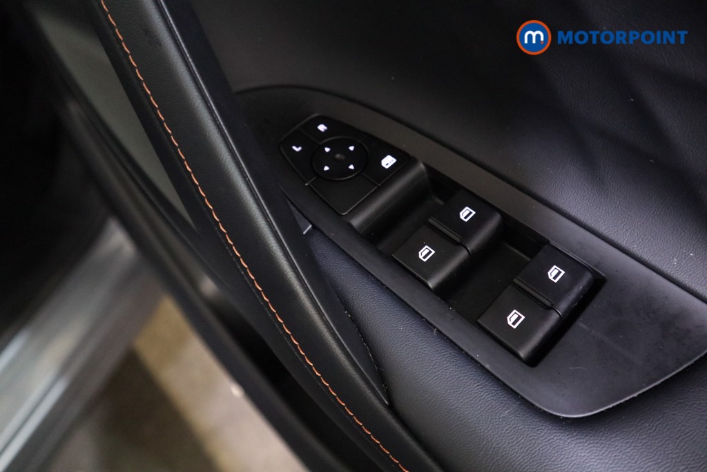 Mg Motor Uk HS SE Automatic Petrol-Electric Hybrid SUV - Stock Number (1623011) - 13th supplementary image