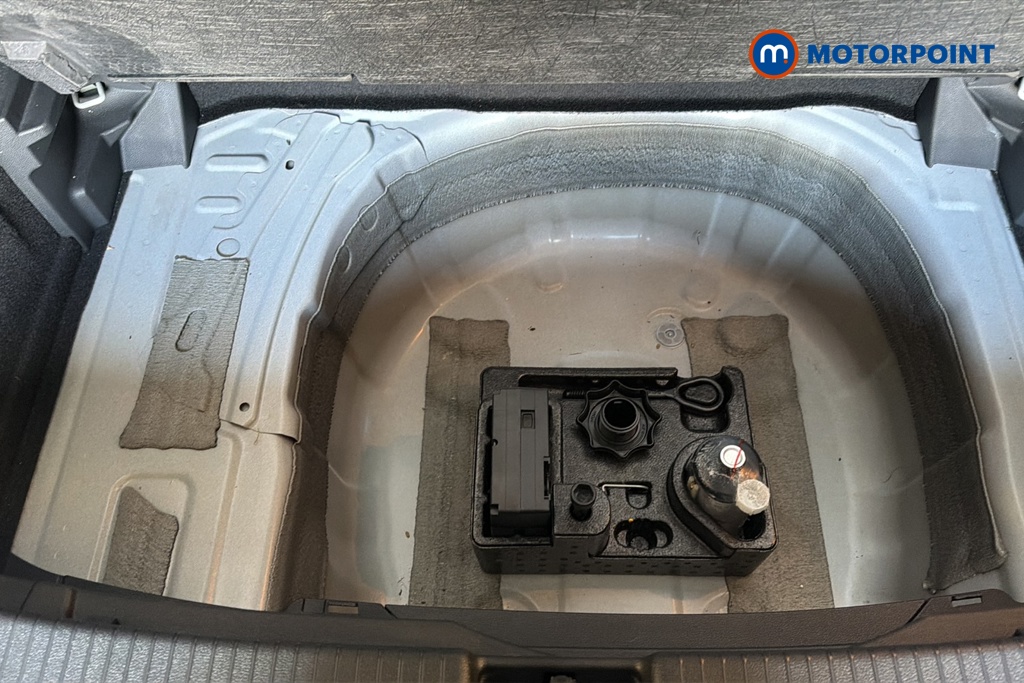 Volkswagen T-Cross Black Edition Automatic Petrol SUV - Stock Number (1623019) - 33rd supplementary image