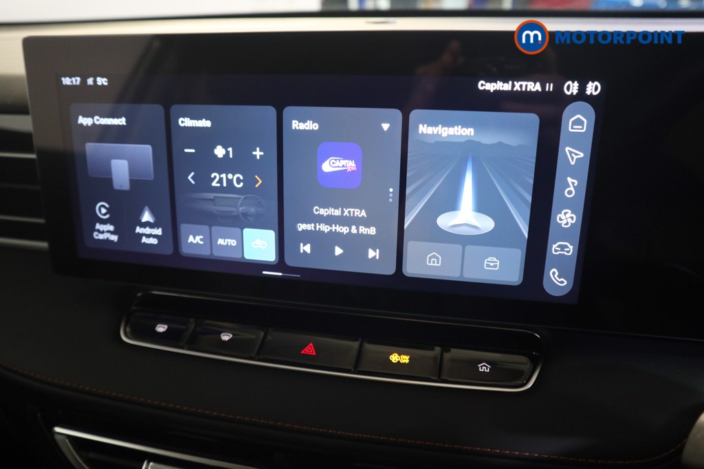 Mg Motor Uk HS SE Automatic Petrol-Electric Hybrid SUV - Stock Number (1623037) - 6th supplementary image