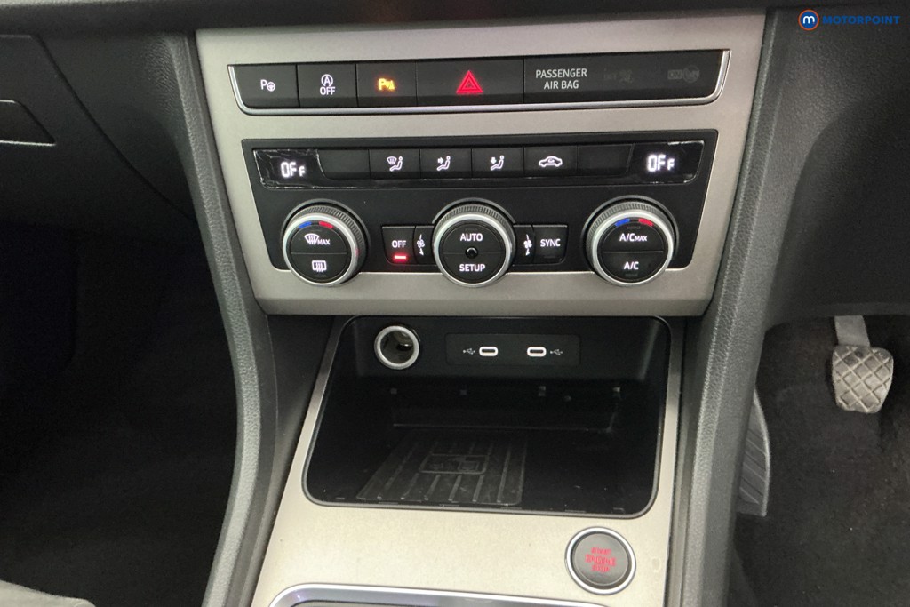 Seat Ateca Xperience Manual Petrol SUV - Stock Number (1623393) - 19th supplementary image