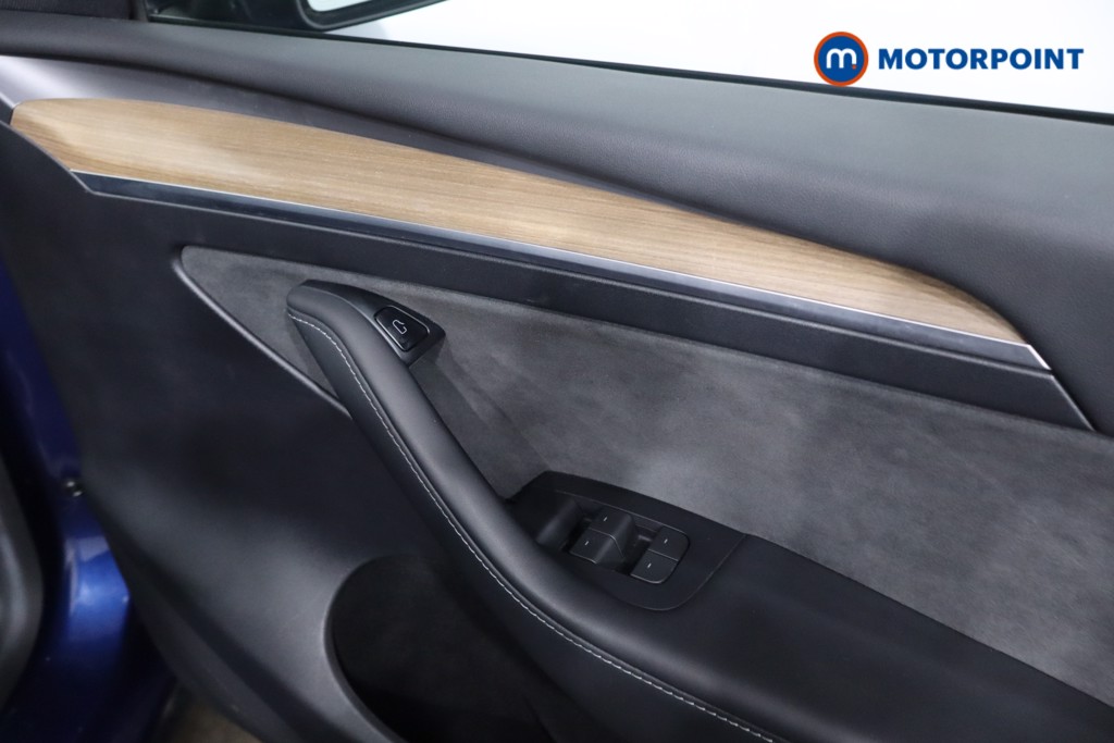 Tesla Model Y Long Range Automatic Electric SUV - Stock Number (1623439) - 24th supplementary image