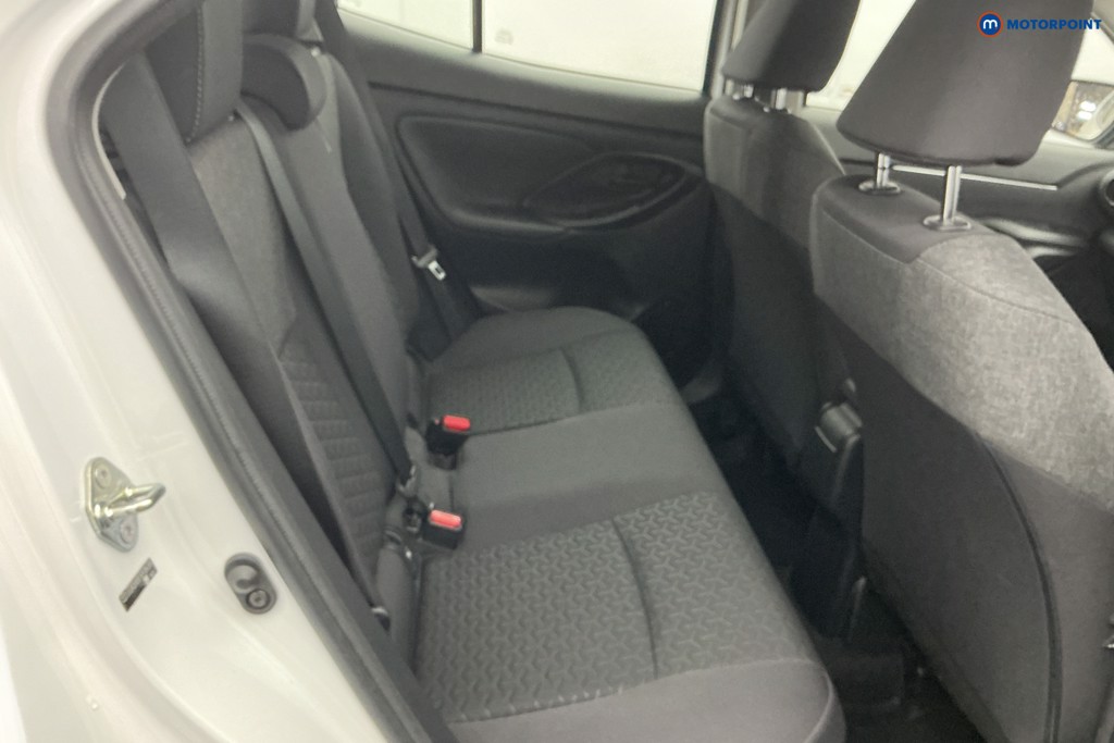 Toyota Yaris Cross Icon Automatic Petrol-Electric Hybrid Estate - Stock Number (1623452) - 6th supplementary image