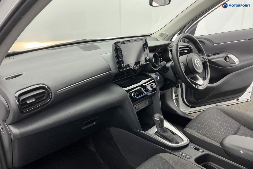 Toyota Yaris Cross Icon Automatic Petrol-Electric Hybrid Estate - Stock Number (1623452) - 10th supplementary image