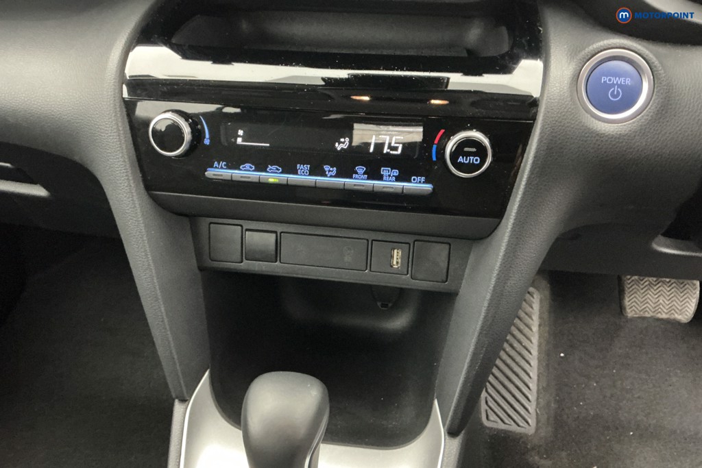 Toyota Yaris Cross Icon Automatic Petrol-Electric Hybrid Estate - Stock Number (1623452) - 22nd supplementary image