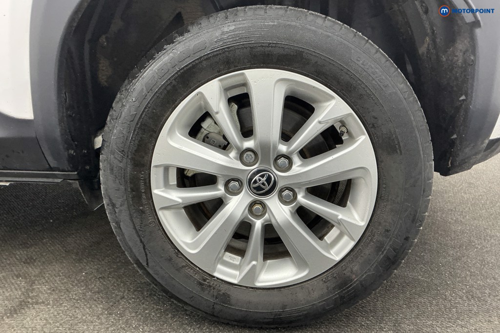 Toyota Yaris Cross Icon Automatic Petrol-Electric Hybrid Estate - Stock Number (1623452) - 39th supplementary image