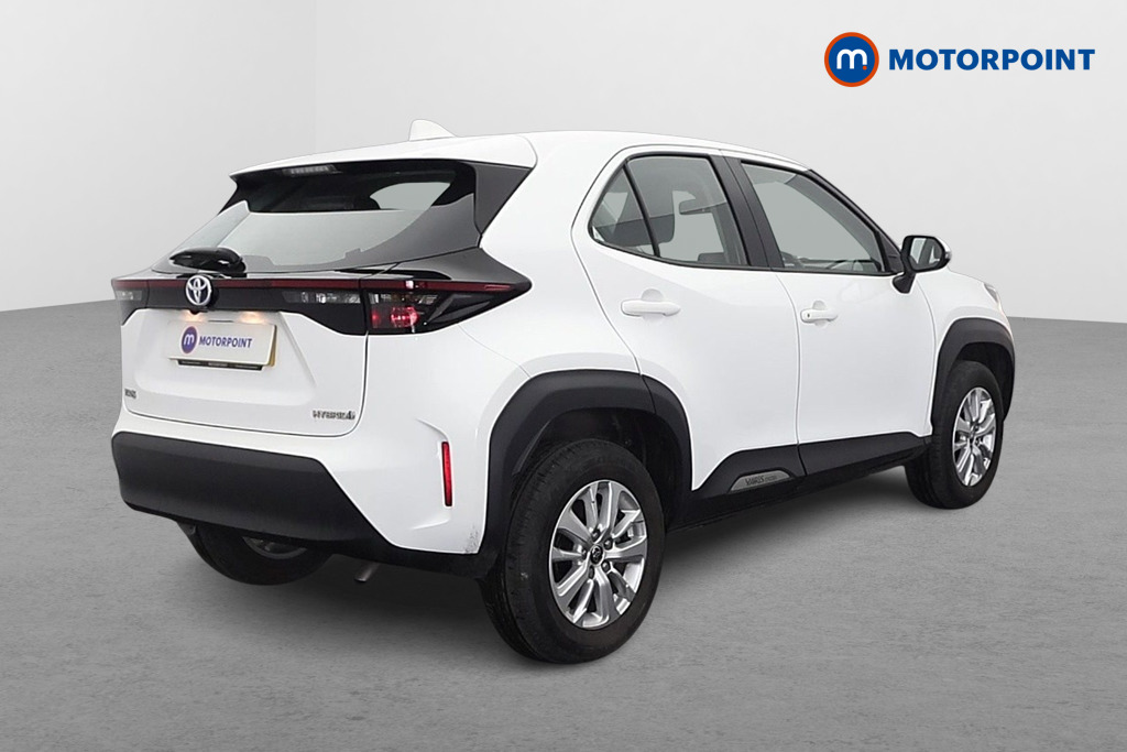 Toyota Yaris Cross Icon Automatic Petrol-Electric Hybrid Estate - Stock Number (1623452) - Drivers side rear corner