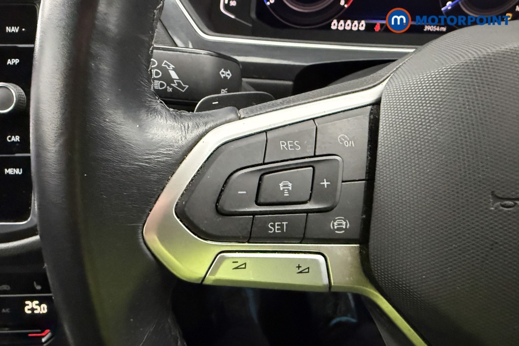 Volkswagen Tiguan Allspace Life Automatic Petrol SUV - Stock Number (1623454) - 3rd supplementary image