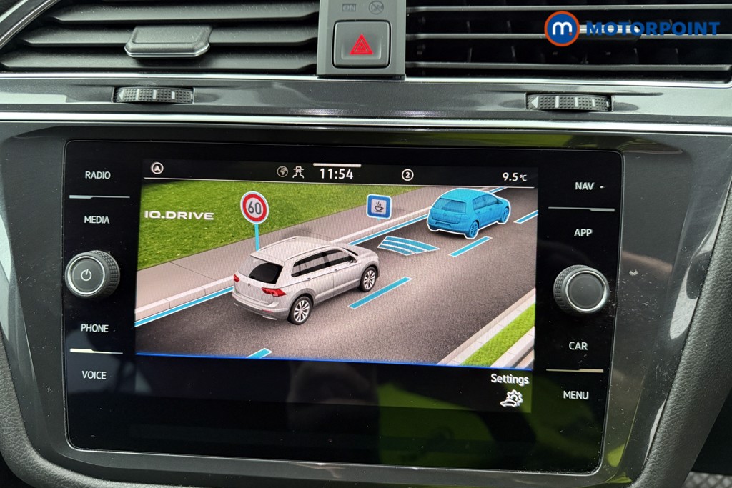 Volkswagen Tiguan Allspace Life Automatic Petrol SUV - Stock Number (1623454) - 10th supplementary image