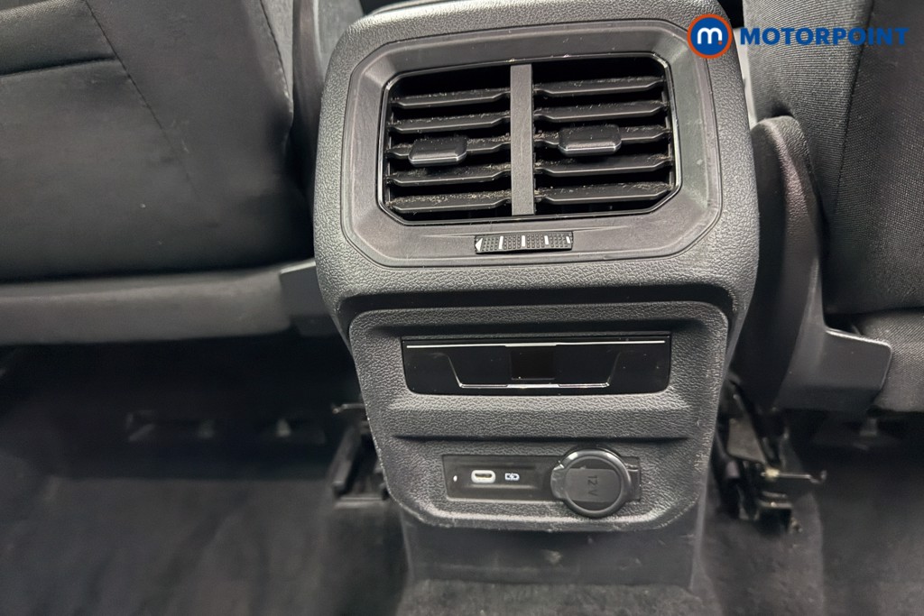 Volkswagen Tiguan Allspace Life Automatic Petrol SUV - Stock Number (1623454) - 22nd supplementary image