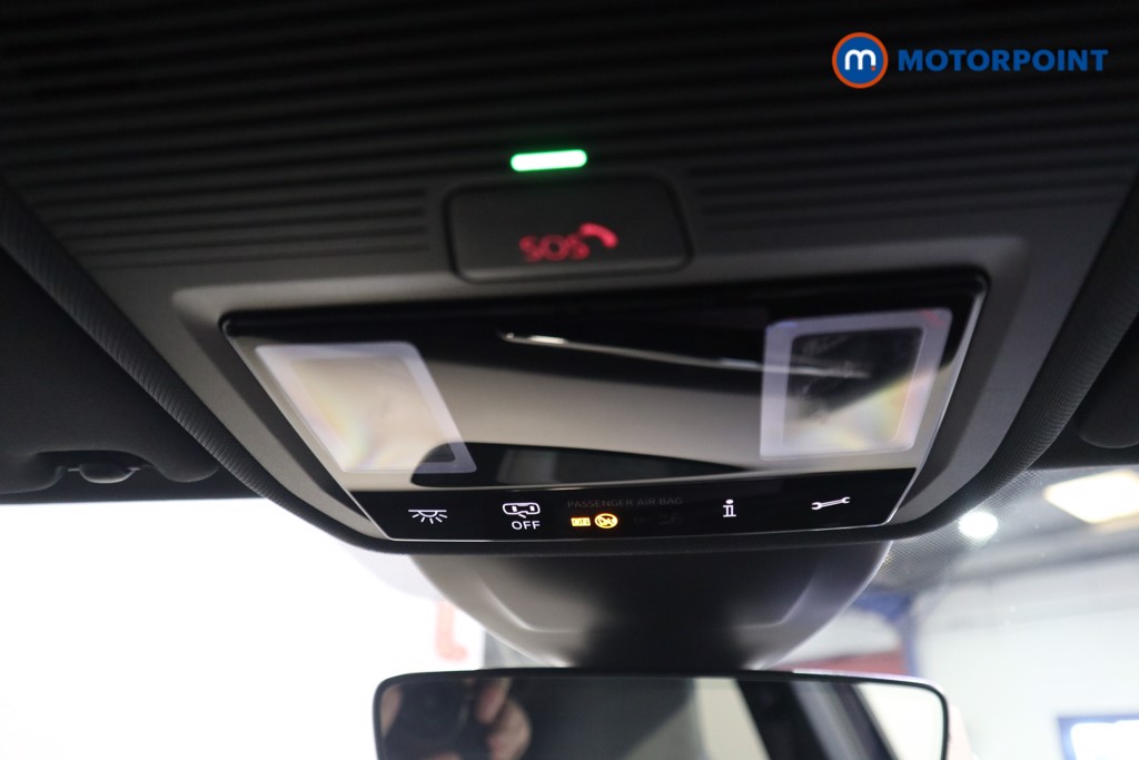Volkswagen Golf R-Line Automatic Petrol Hatchback - Stock Number (1623500) - 13th supplementary image